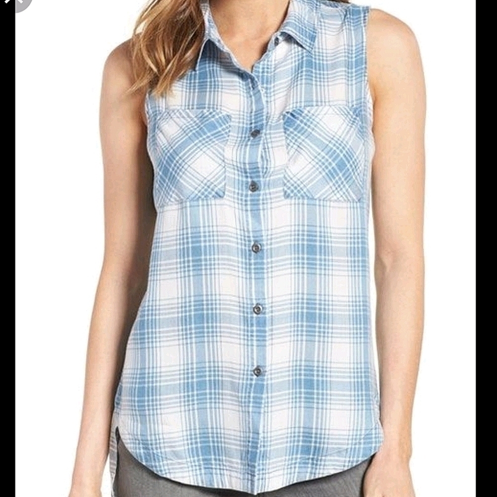 NWT Billy T Plaid Cutout Top